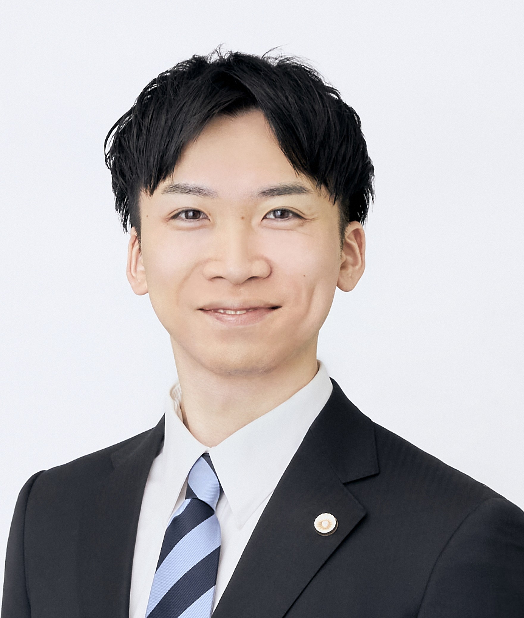 弁護士：遠藤 良